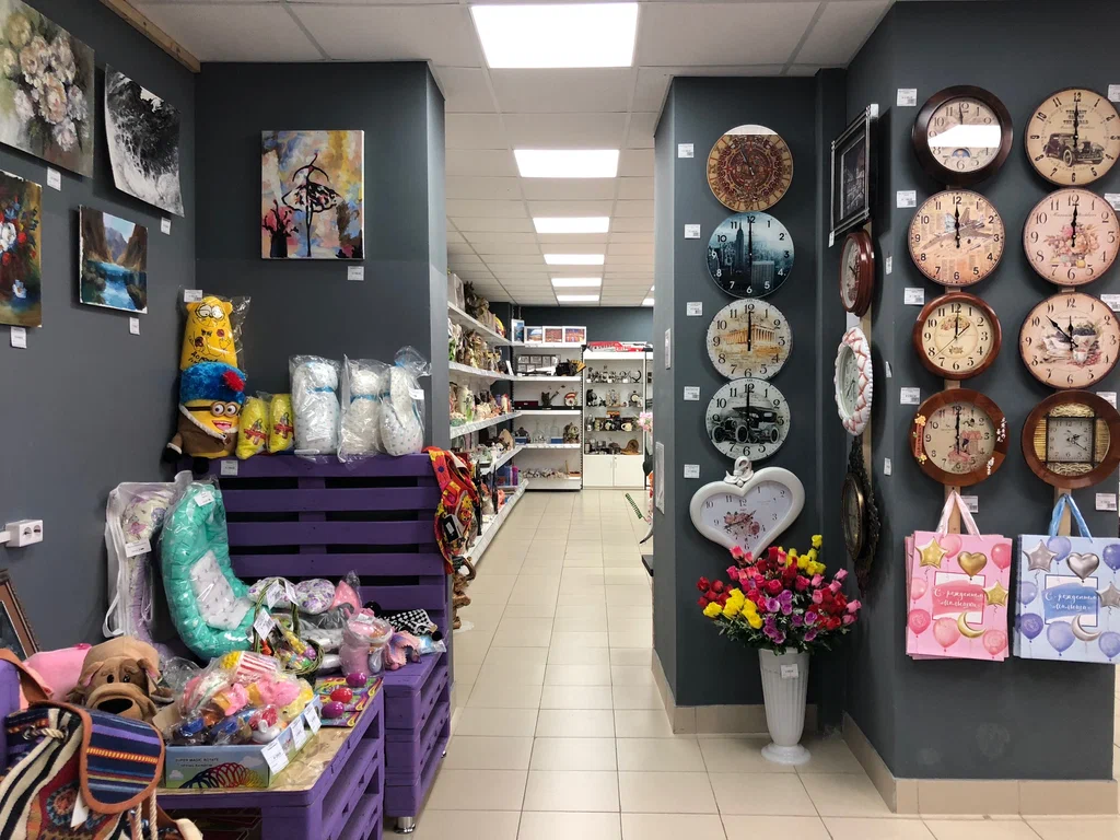 How to Choose the Perfect Items for Your Gift Store Inventory